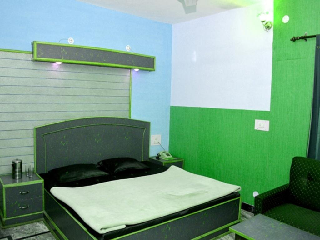 Kasauli Hotel Puri Phòng bức ảnh